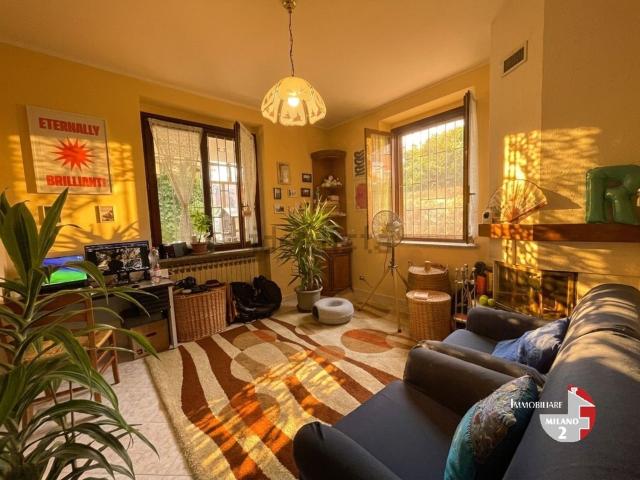 Case e ville in vendita di 185 m² in Strada Cuorgnè, 195