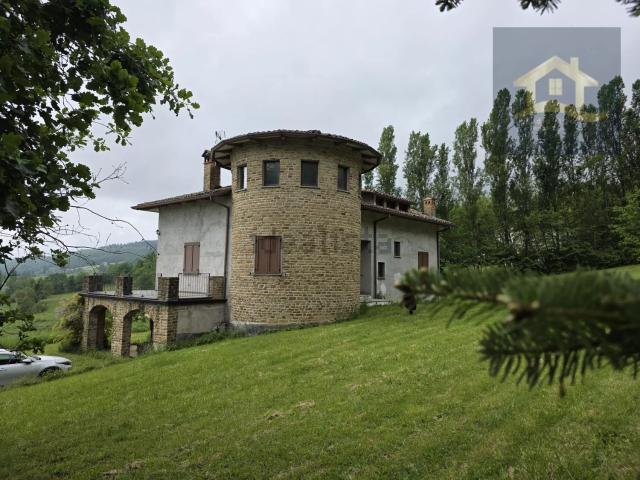 Case e ville in vendita di 185 m² in Strada Provinciale di Scurano