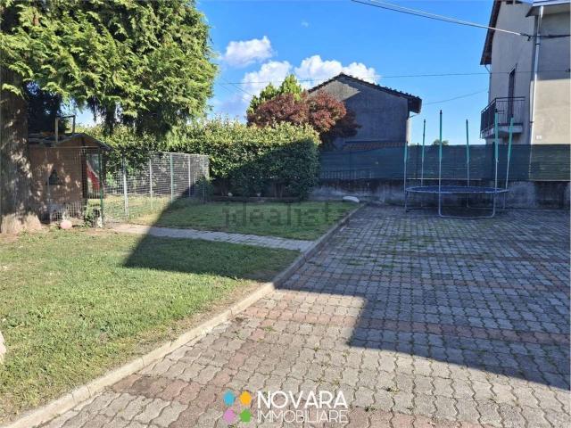 Case e ville in vendita di 186 m² in Strada dei Canapi, 14