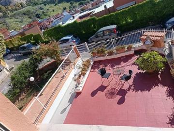 Case e ville in vendita di 286 m² in Strada Provinciale 1