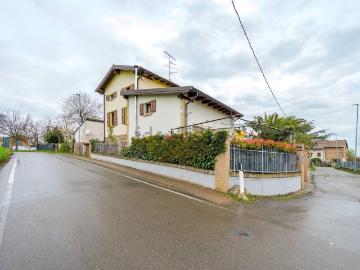 Case e ville in vendita di 187 m² in Via Statutaria