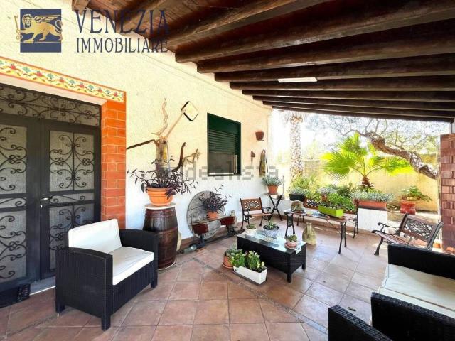 Case e ville in vendita di 187 m² in Contrada Ragana