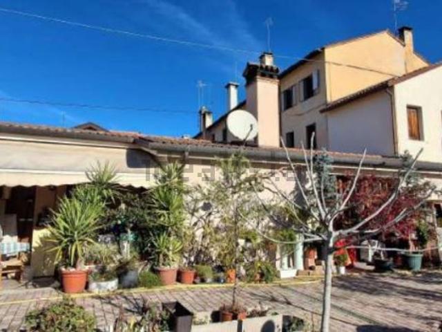 Case e ville in vendita di 188 m² in Località Prato San Caterina