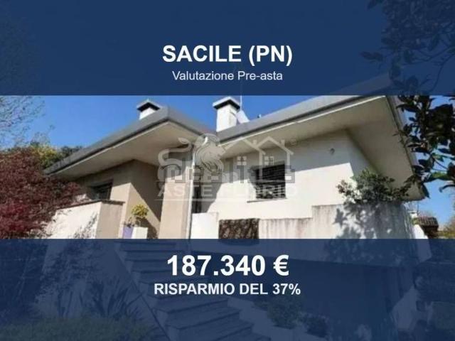 Case e ville in vendita di 189 m² in Via Pestarole, 3