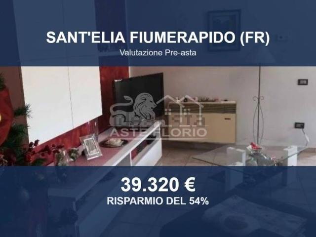 Case e ville in vendita di 189 m² in Via Pisciarello