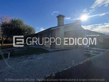 Case e ville in vendita di 189 m² in Via Pistor