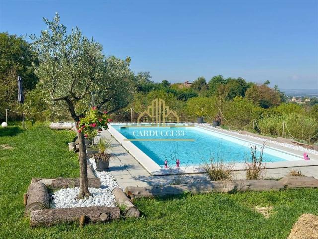 Case e ville in vendita di 190 m²