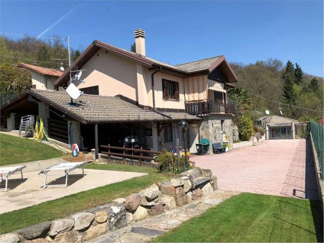 Case e ville in vendita di 190 m²
