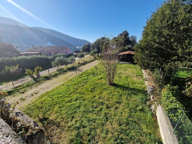 Case e ville in vendita di 190 m² in Via Antonio Gramsci, 67