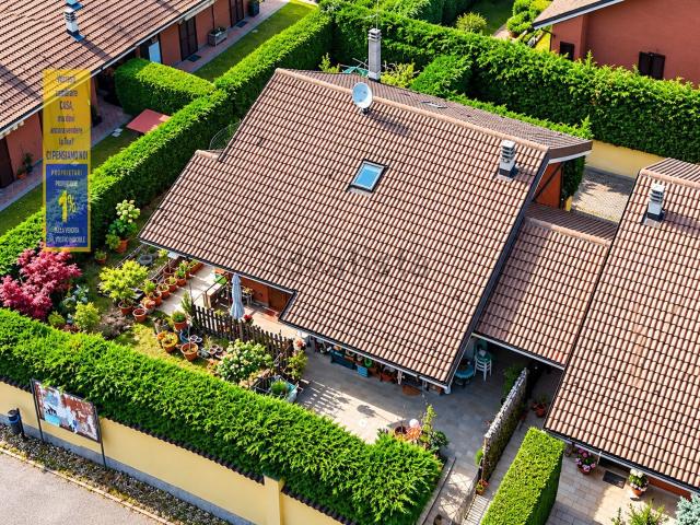 Case e ville in vendita di 190 m² in Via Buttigliera Alta