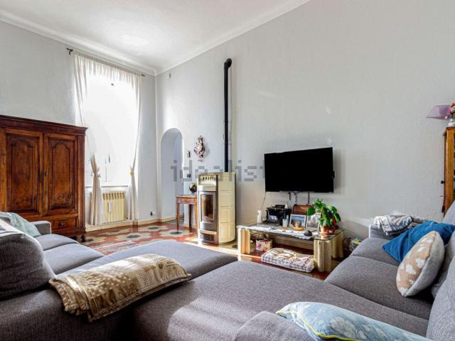Case e ville in vendita di 190 m² in Via ninnella
