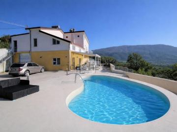 Case e ville in vendita di 190 m² in Via Sigliaturi, 33