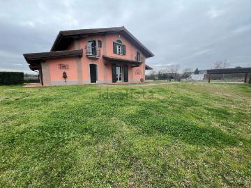 Case e ville in vendita di 192 m² in Via dei Cappuccini