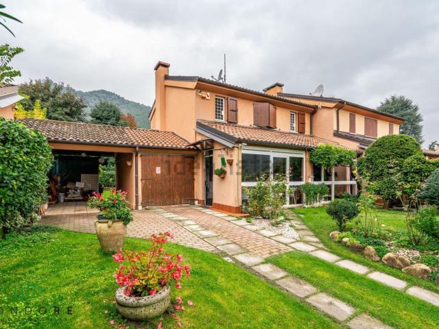 Case e ville in vendita di 193 m²