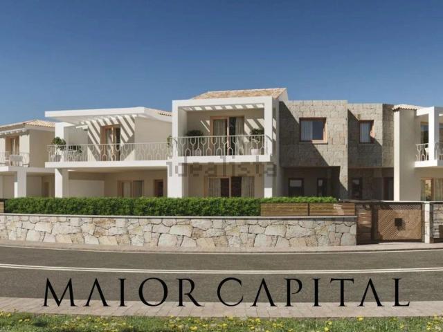 Case e ville in vendita di 194 m² in Via Sandro Pertini