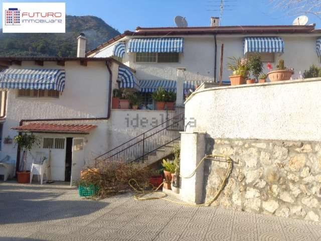 Case e ville in vendita di 195 m²