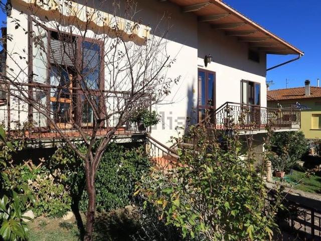 Case e ville in vendita di 195 m²