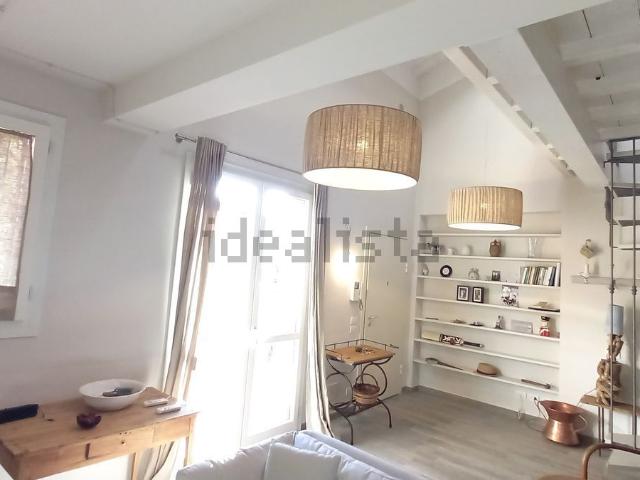 Case e ville in vendita di 195 m² in Via Baccheretana