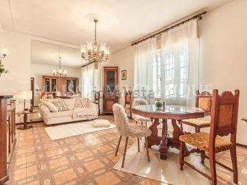 Case e ville in vendita di 195 m² in Via Quartiere Runco