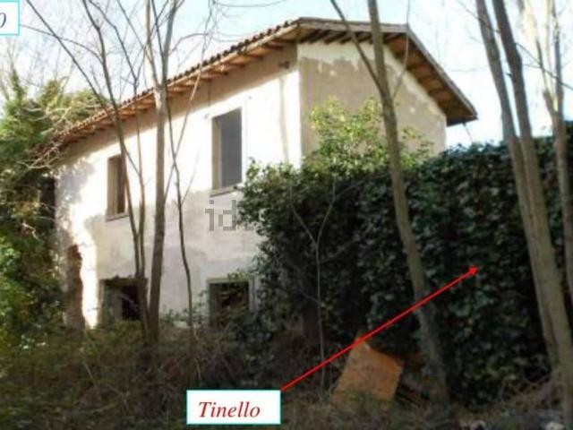 Case e ville in vendita di 195 m² in Strada Santissimo Salvatore