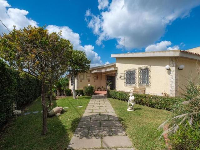 Case e ville in vendita di 195 m² in Strada Tremmilia