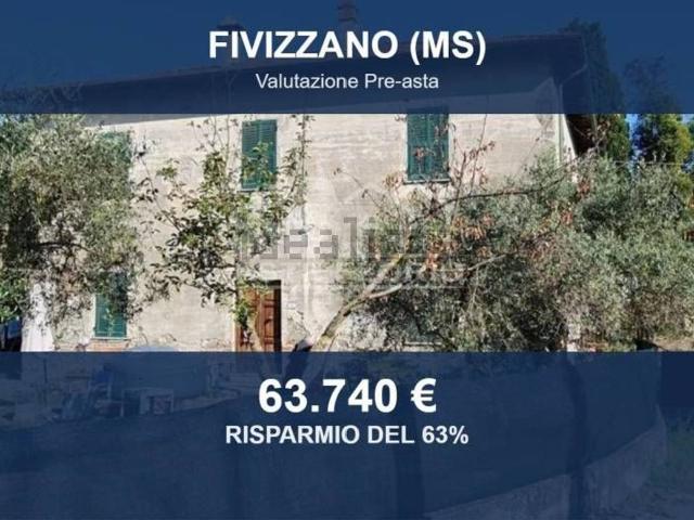 Case e ville in vendita di 196 m² in Via Roma, 4
