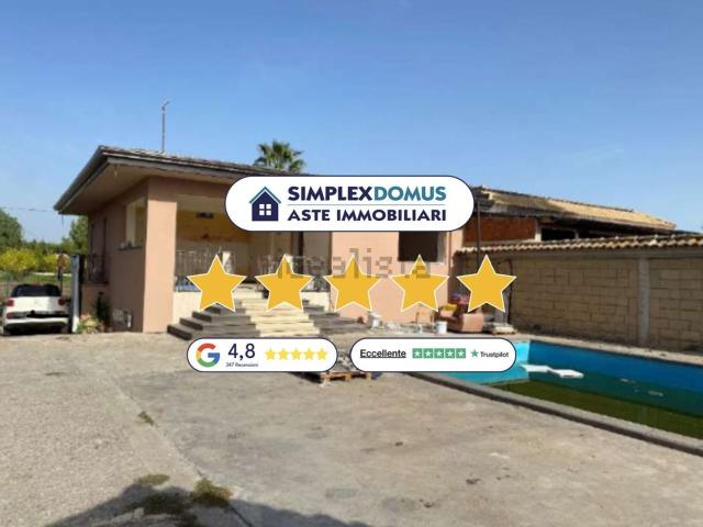Case e ville in vendita di 196 m² in Contrada Omo Morto