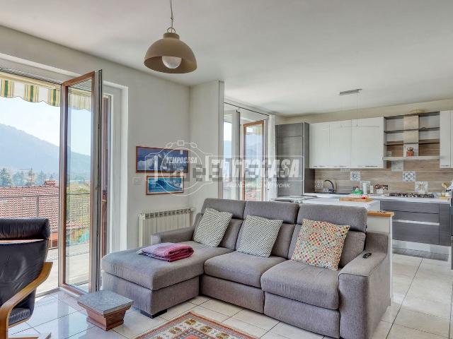 Case e ville in vendita di 197 m²
