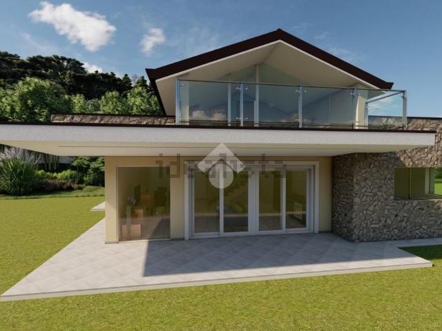 Case e ville in vendita di 197 m² in Via Panoramica, 61