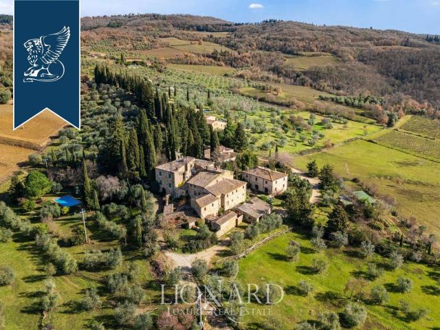 Case e ville in vendita di 2000 m²