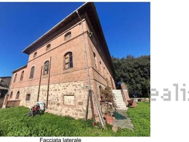 Case e ville in vendita di 2000 m² in Via Sano da Falera