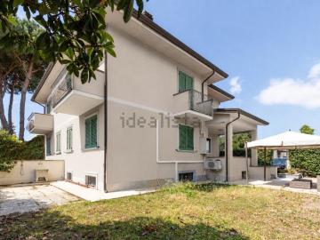 Case e ville in vendita di 200 m²
