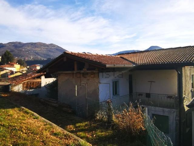 Case e ville in vendita di 200 m²