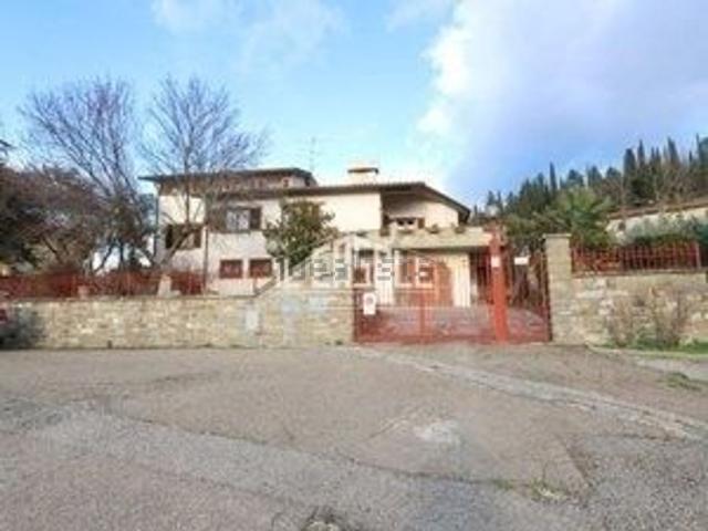 Case e ville in vendita di 200 m²