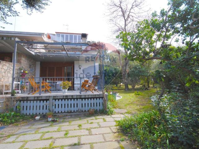 Case e ville in vendita di 200 m²