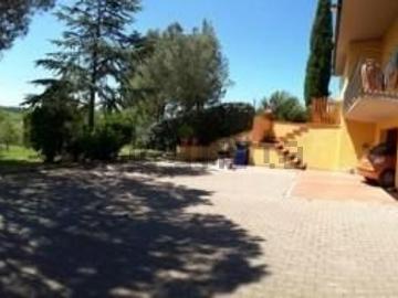 Case e ville in vendita di 200 m²