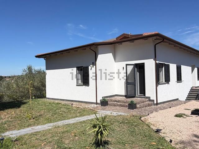 Case e ville in vendita di 200 m²