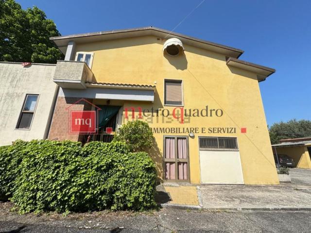 Case e ville in vendita di 200 m²