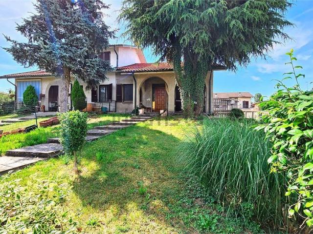 Case e ville in vendita di 200 m²