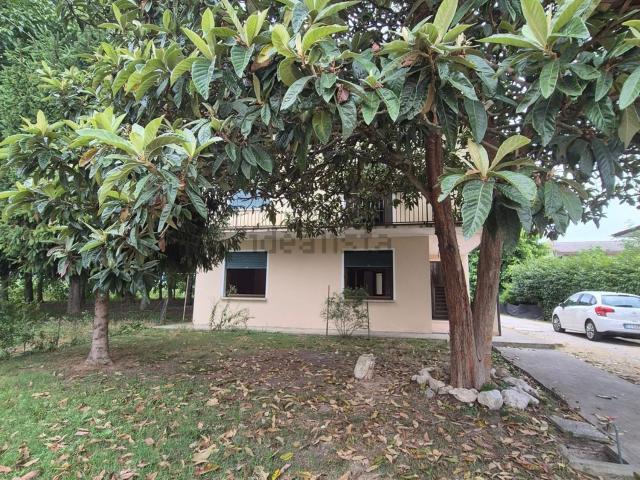 Case e ville in vendita di 200 m²