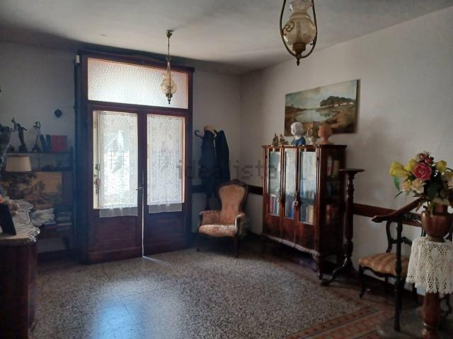 Case e ville in vendita di 200 m²