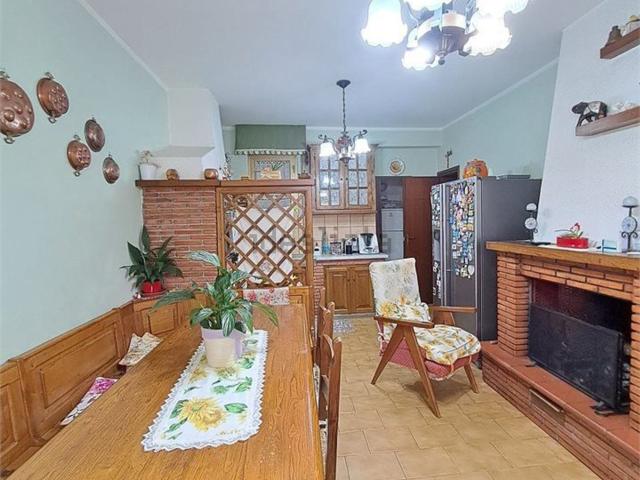 Case e ville in vendita di 200 m²