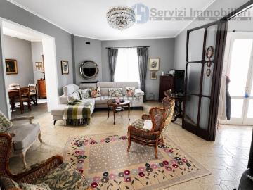 Case e ville in vendita di 200 m²