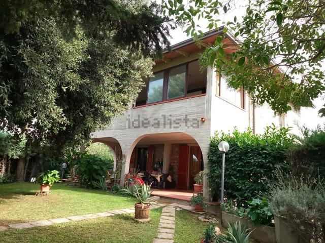 Case e ville in vendita di 200 m²