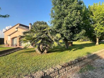 Case e ville in vendita di 200 m²