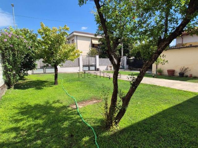 Case e ville in vendita di 200 m²
