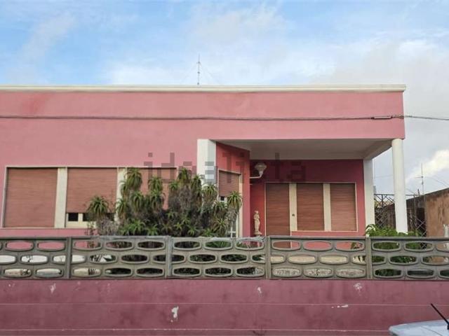 Case e ville in vendita di 200 m²