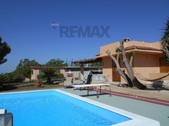 Case e ville in vendita di 200 m²