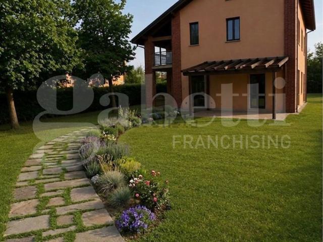 Case e ville in vendita di 200 m²