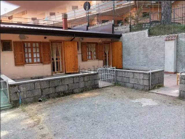 Case e ville in vendita di 200 m²